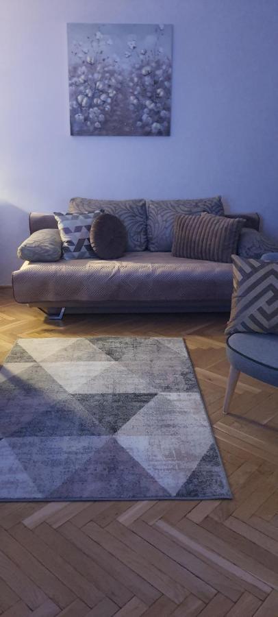 Apartament Trini Kladsko Exteriér fotografie