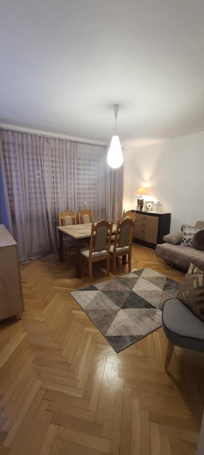 Apartament Trini Kladsko Exteriér fotografie